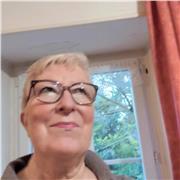 Enseignante depuis 30ans , je donne des cours du CP au CM .